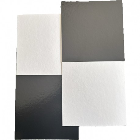 100 Carrés angle droit 24 cm carton noir/blanc double face.